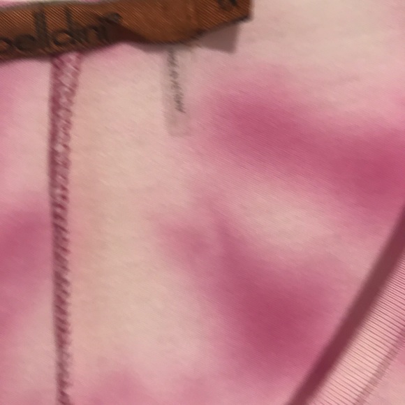 Women’s Bellini 1X tie dye fuscia tunic top - Picture 5 of 5